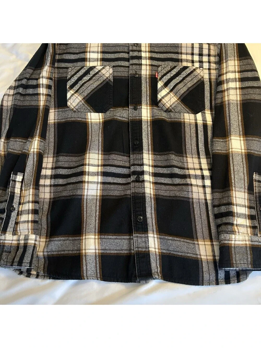 Levi’s Flannel Shirt Men’s M Medium Plaid Black White Gray Brown 100% Cotton